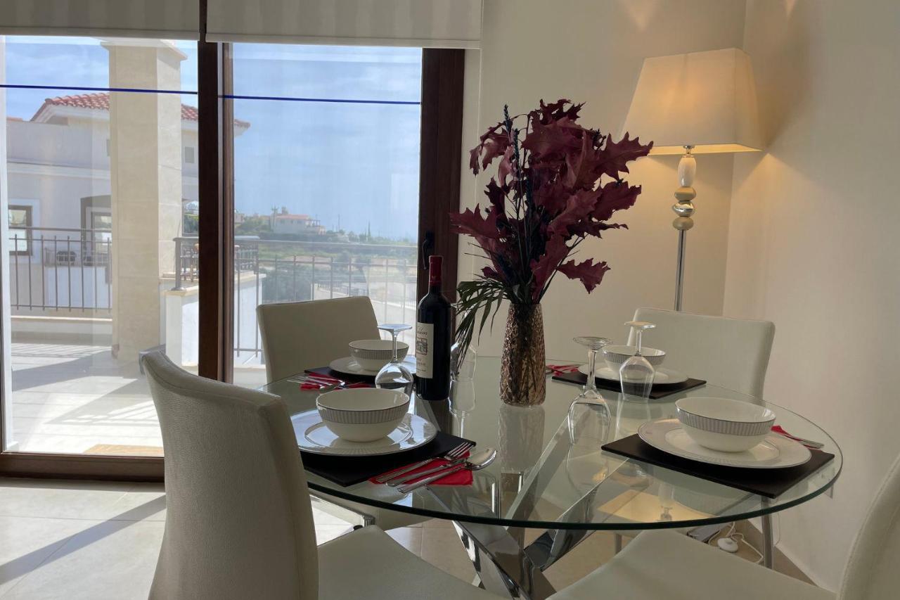 Eleona'S Royal Gardens By Yiota - Luxury 2 Bed Apartment In Exclusive Complex Peyia Exterior foto